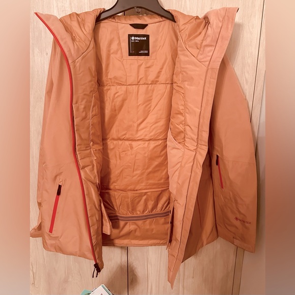 NWTs Marmot Women’s Lightray Gore-Tex Insulated Jacket. Rose Gold. Medium - Picture 9 of 16